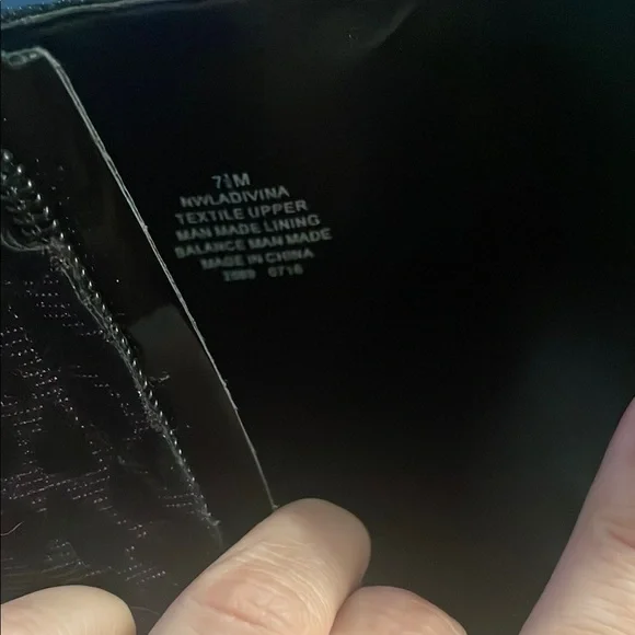 Elegant Black Ankle Boots - Picture 5 of 5